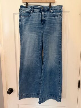 Wide Leg Blue Denim Jeans